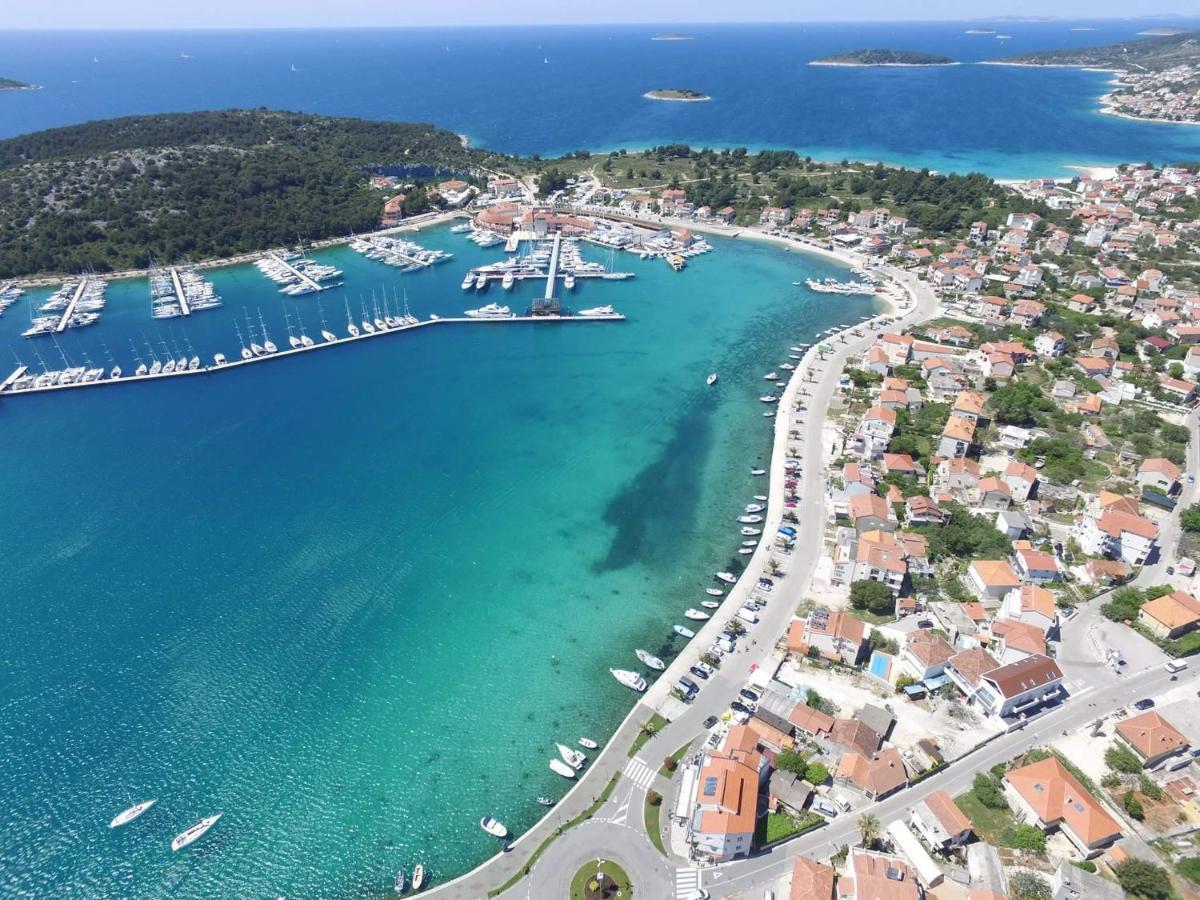 Kuca Za Odmor Rogoznica Villa Rogoznica  Kültér fotó